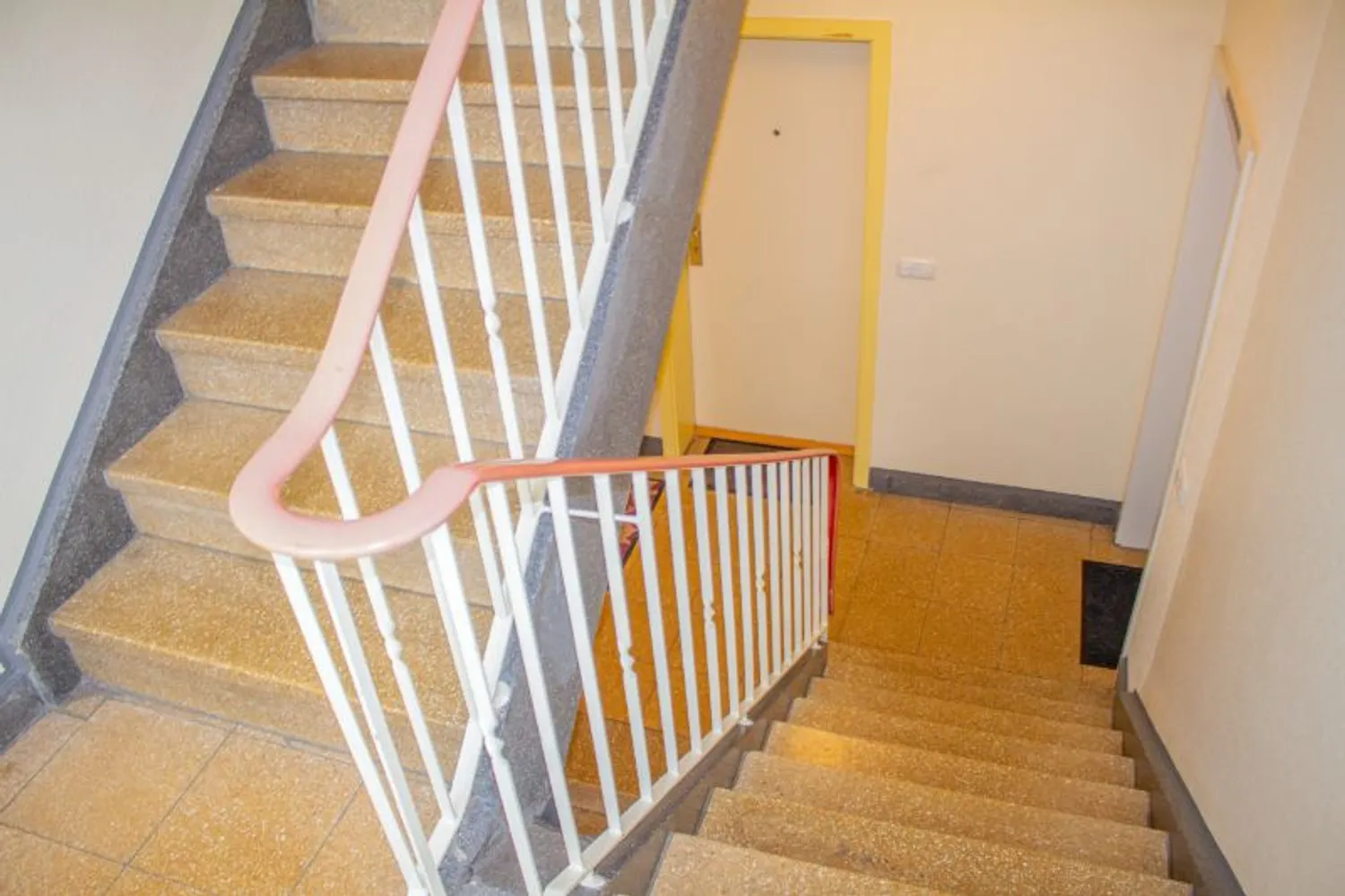 2 Zimmer Wohnung mit 47 m² in Essen – Bild 9