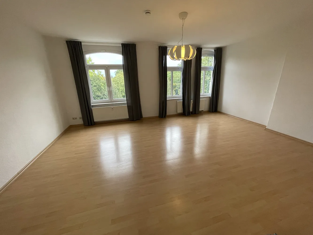 3 Zimmer Wohnung mit 95 m² in Magdeburg – Bild 1