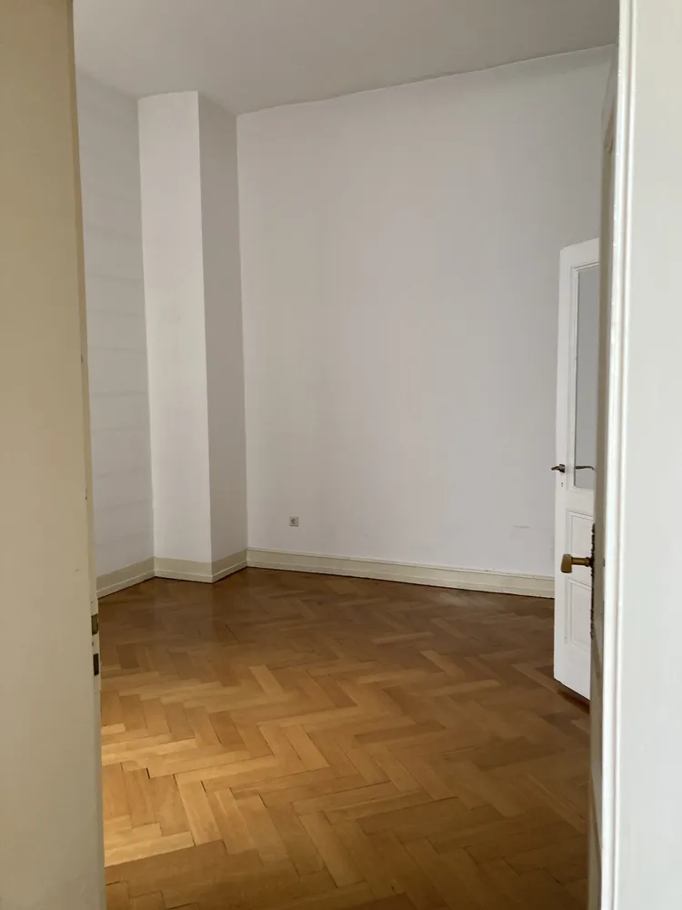 7 Zimmer Wohnung mit 246 m² in Karlsruhe – Bild 7