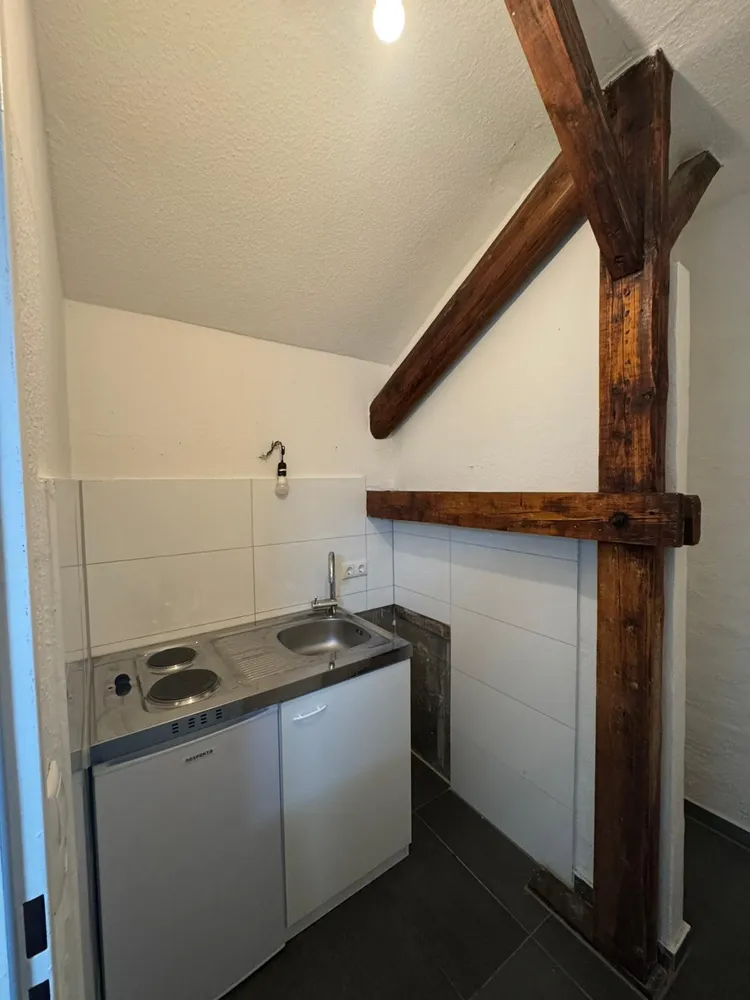 1 Zimmer Wohnung mit 28 m² in Aachen – Bild 2