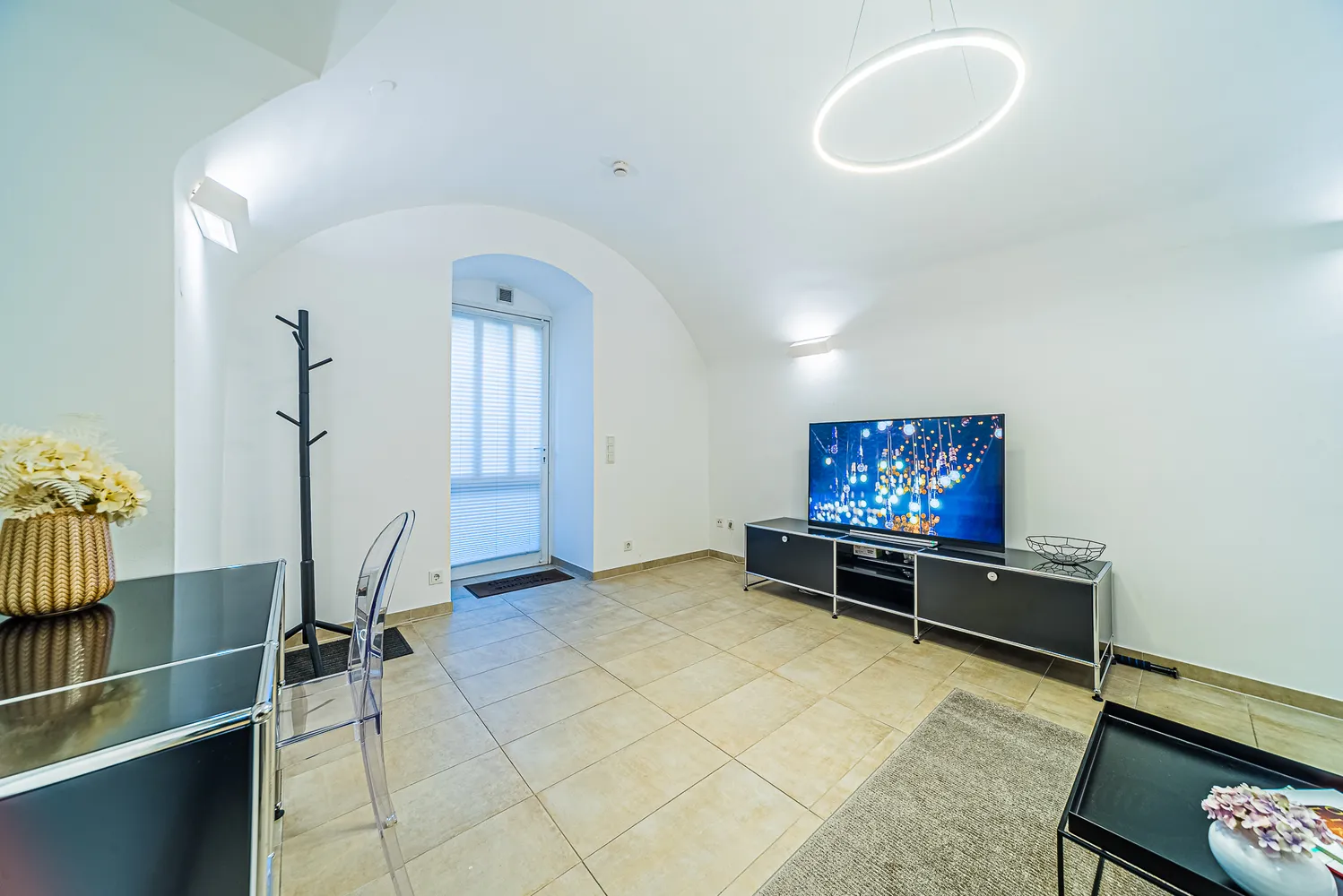 2 room apartment with 55 m² in Frankfurt am Main – Photo 7
