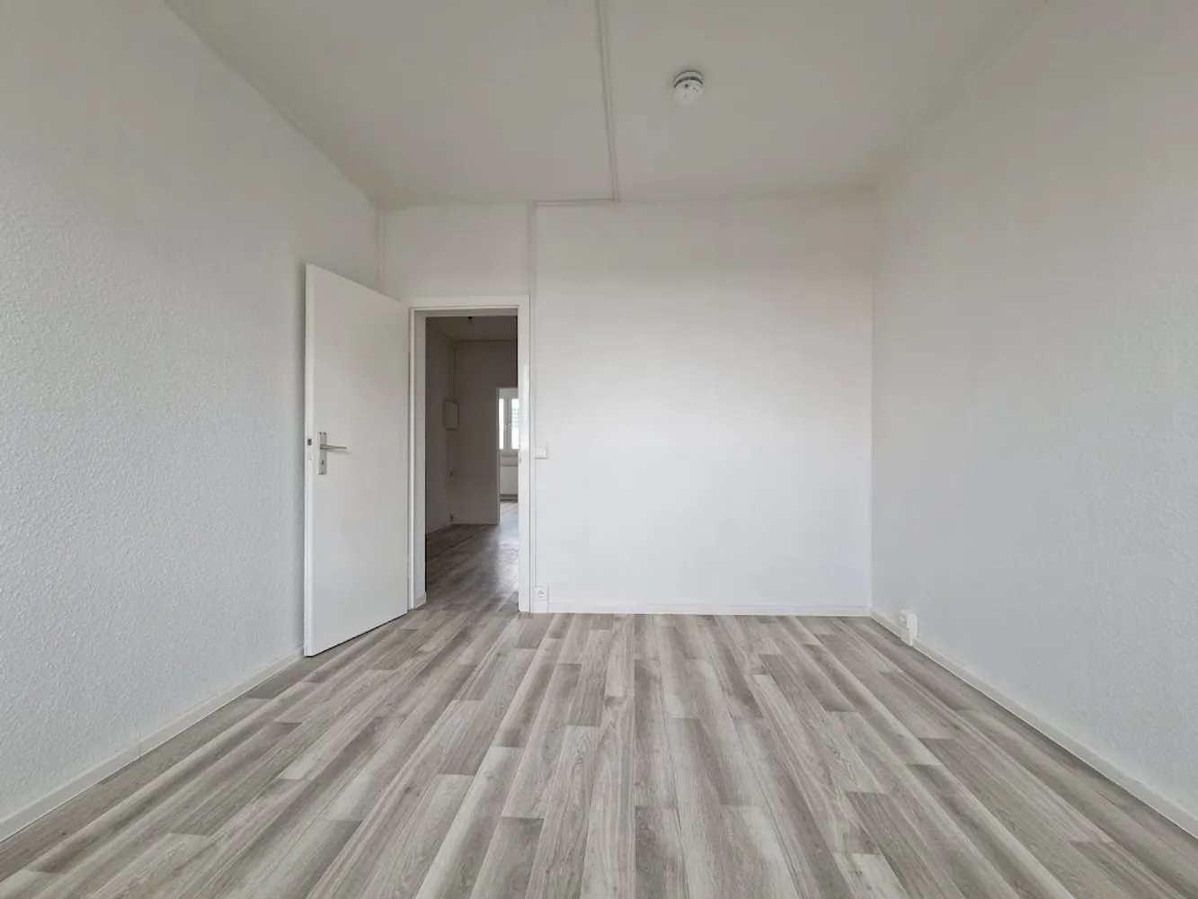 3 Zimmer Wohnung mit 56 m² in Halle (Saale) – Bild 6