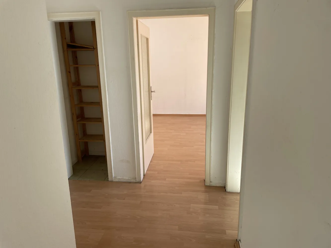 1 Zimmer Wohnung mit 40 m² in Köln – Bild 4