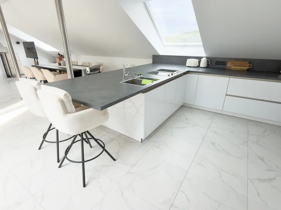 2 Zimmer Wohnung mit 93 m² in Sonneberg – Bild 9