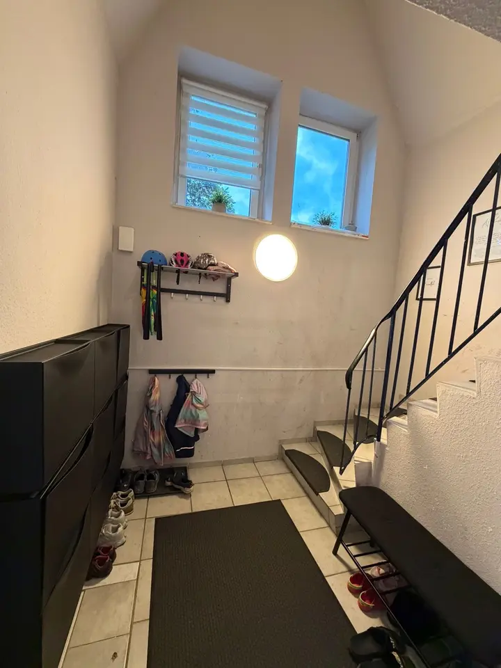 6 Zimmer Wohnung mit 120 m² in Stade – Bild 3