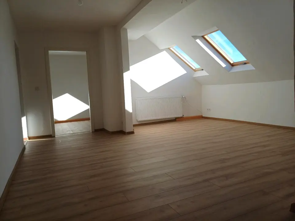 2 Zimmer Wohnung mit 55 m² in Limbach-Oberfrohna – Bild 1