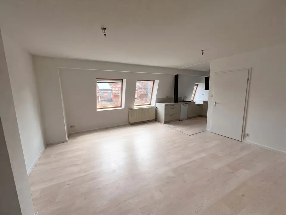 3 Zimmer Wohnung mit 86 m² in Erfurt – Bild 2