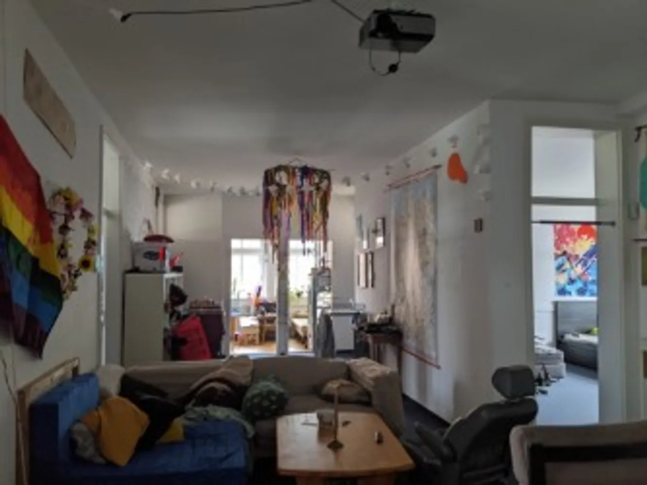7 Zimmer Wohnung mit 220 m² in Kiel – Bild 8
