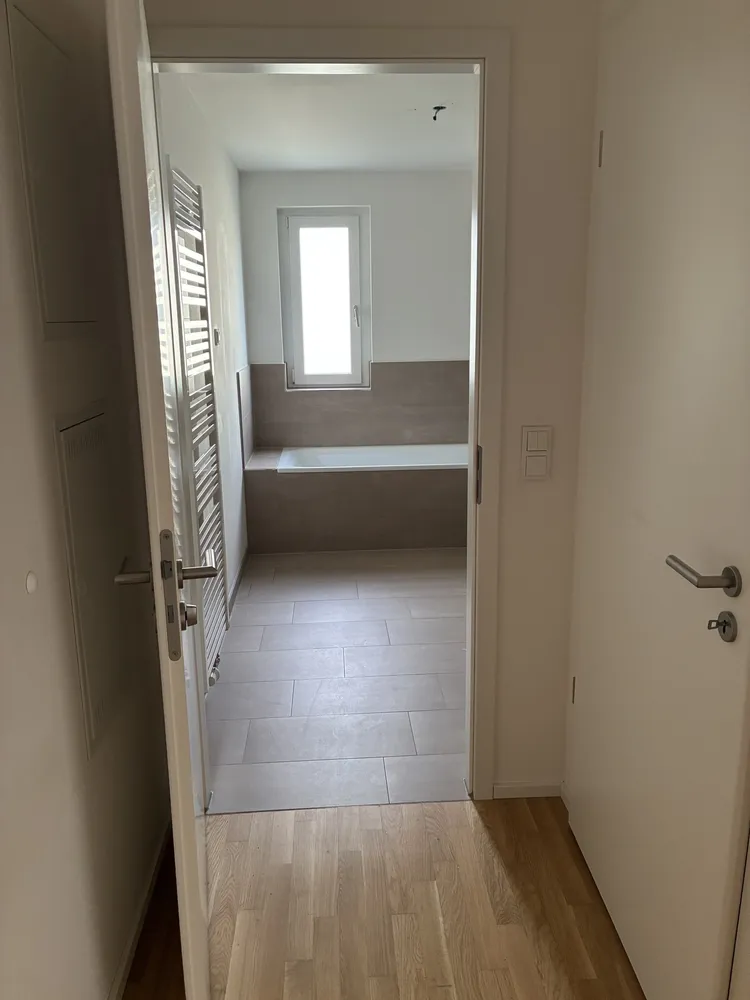 4 Zimmer Wohnung mit 98 m² in München – Bild 7