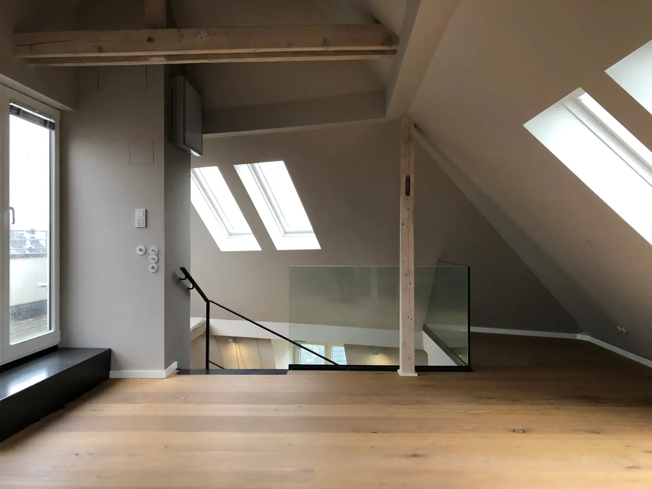 4 Zimmer Wohnung mit 139 m² in Frankfurt am Main – Bild 3