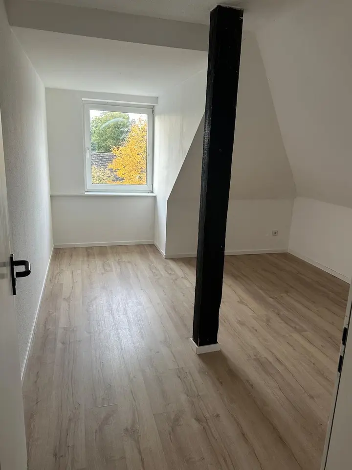 5 Zimmer Wohnung mit 149 m² in Walsrode – Bild 3