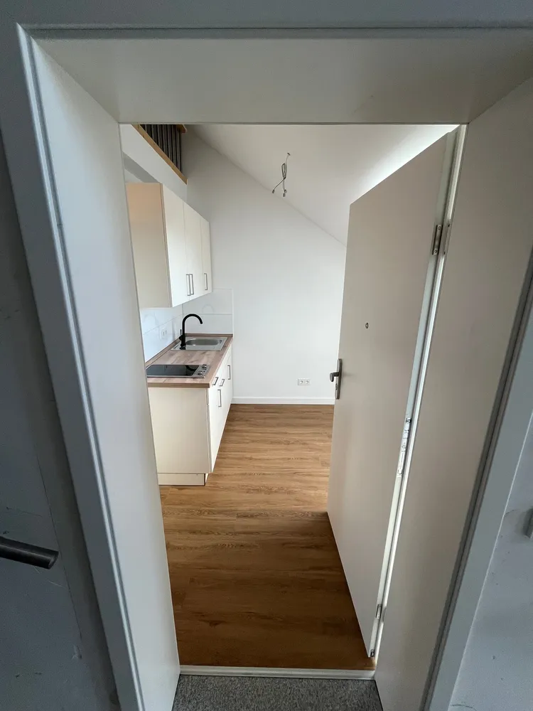 2 room apartment with 21 m² in Cologne – Photo 6