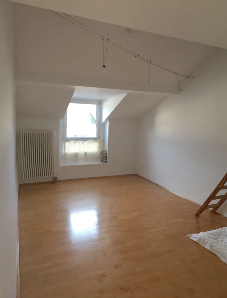 4 Zimmer Wohnung mit 93 m² in Frankfurt am Main – Bild 5