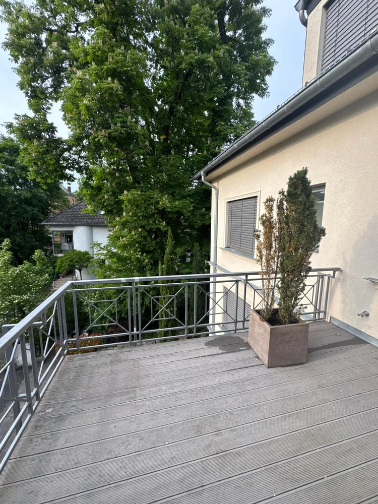2 room apartment with 110 m² in Wiesbaden – Photo 10