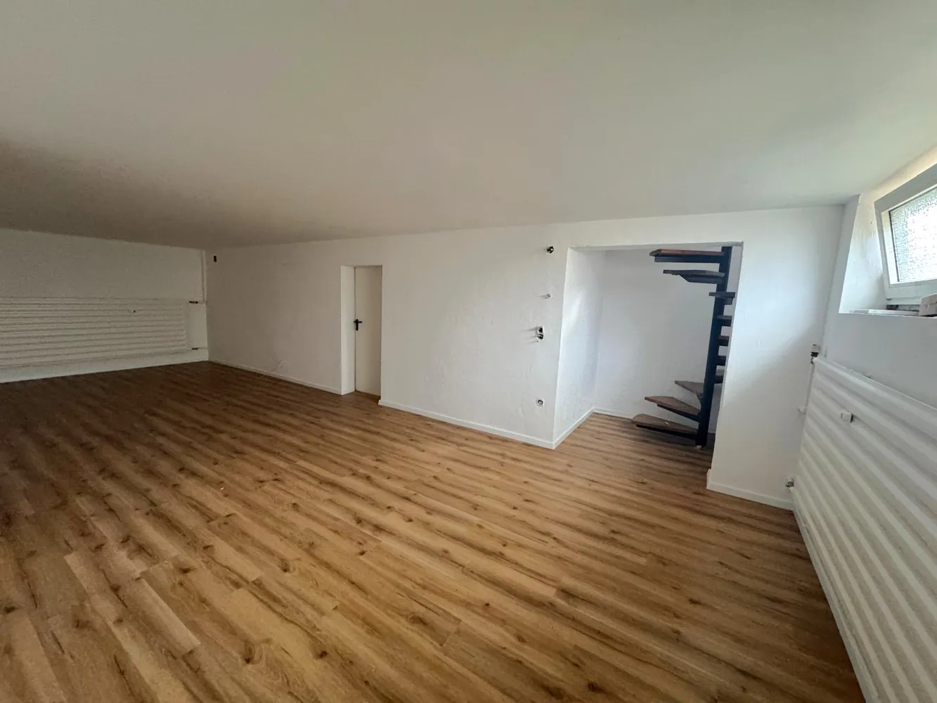 5 Zimmer Wohnung mit 110 m² in Duisburg – Bild 6
