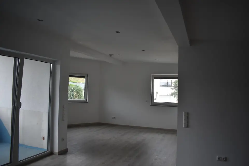 5 Zimmer Wohnung mit 120 m² in Deggendorf – Bild 1