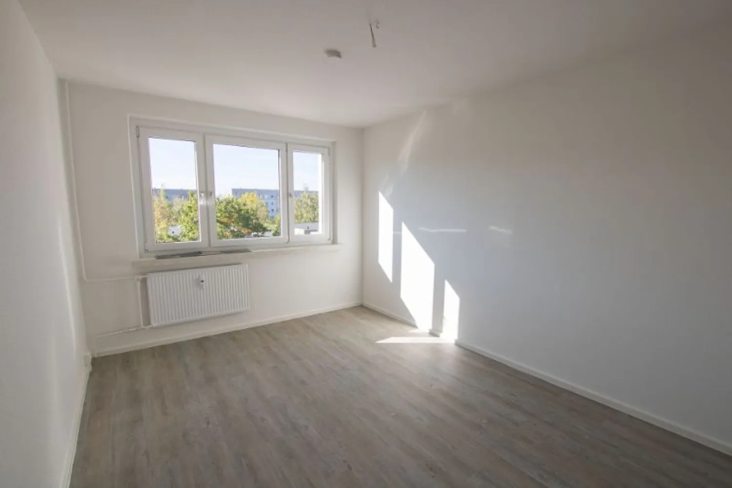 4 Zimmer Wohnung mit 76 m² in Halle (Saale) – Bild 6