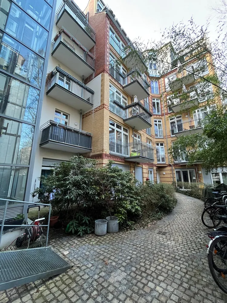 2 Zimmer Wohnung mit 60 m² in Berlin – Bild 4