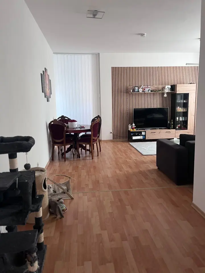 3 Zimmer Wohnung mit 96 m² in Erfurt – Bild 1