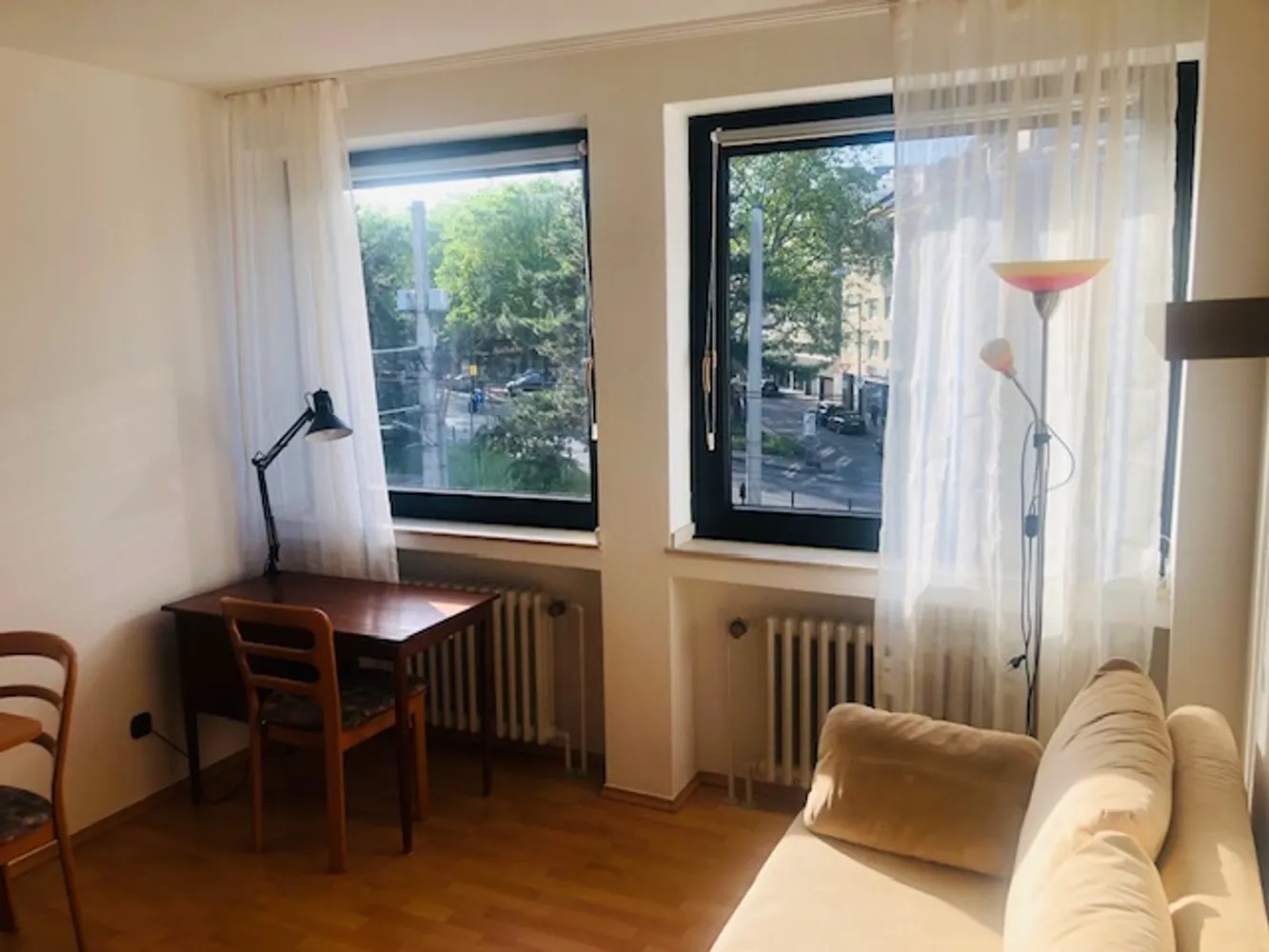 2 Zimmer Wohnung mit 30 m² in Köln – Bild 2