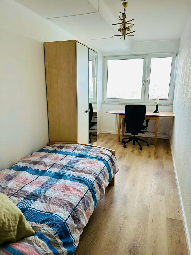 WG-Zimmer mit 10 m² in Köln – Bild 2