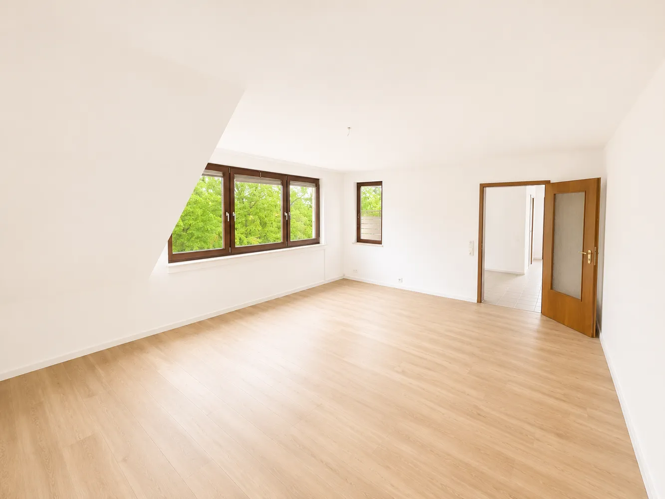 3 Zimmer Wohnung mit 92 m² in Bremen – Bild 2