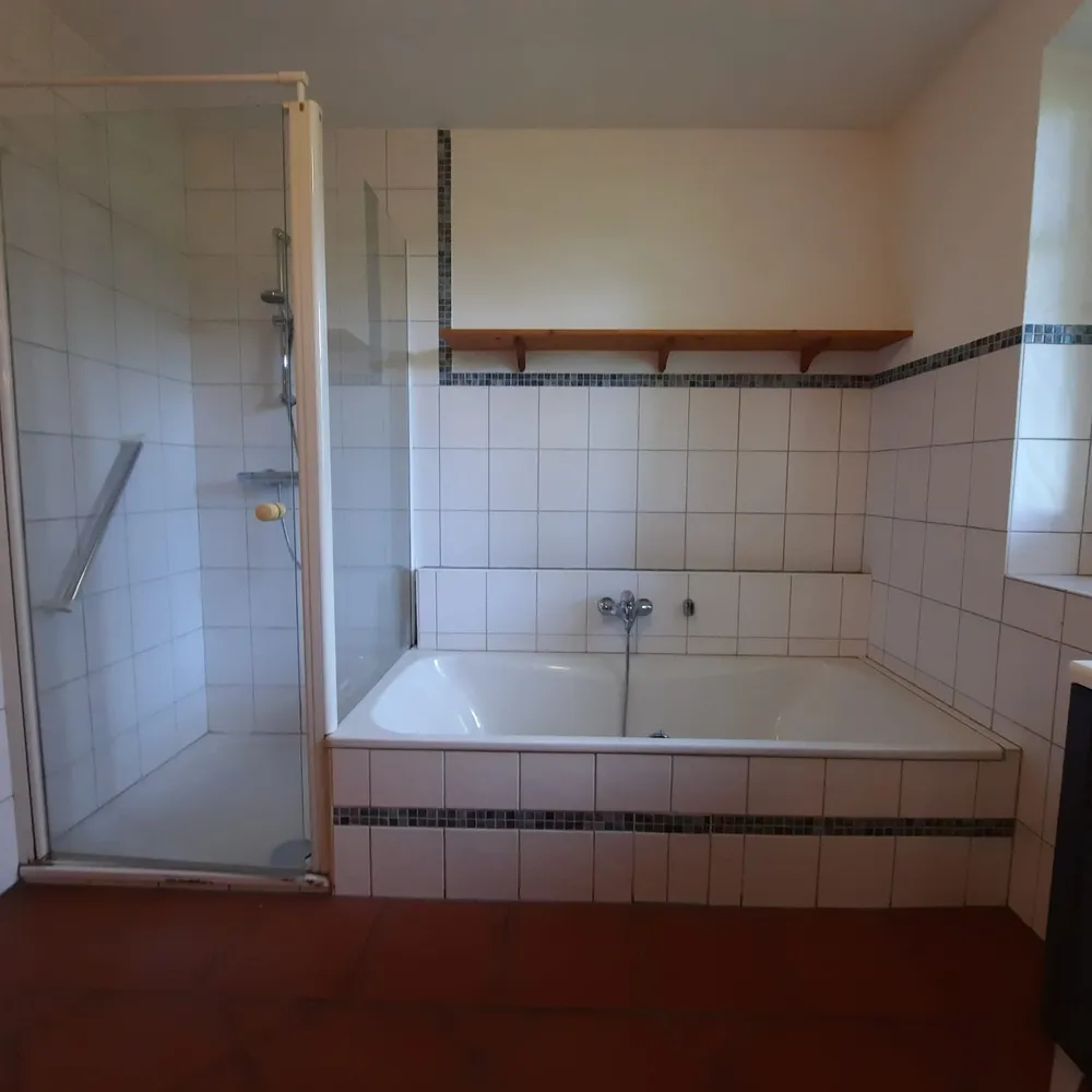 7 room house with 200 m² in Aurich – Photo 8