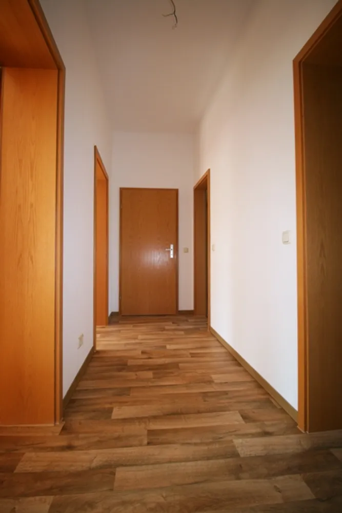 2 Zimmer Wohnung mit 73 m² in Riesa – Bild 2