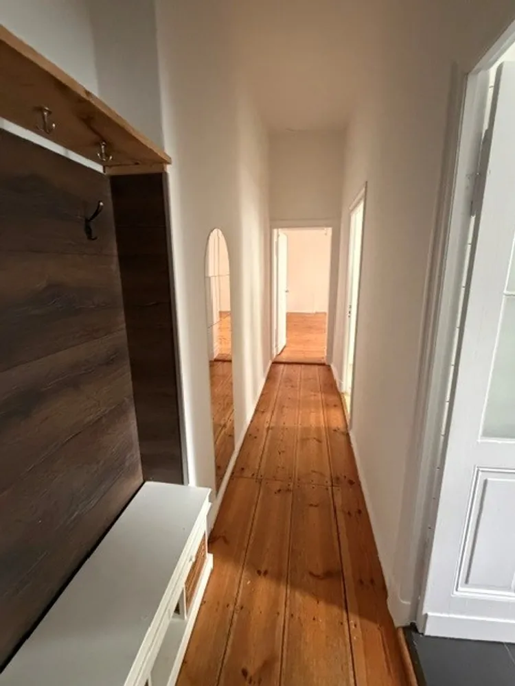 1 room apartment with 56 m² in Berlin – Photo 3