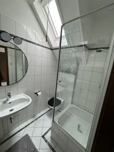 2 Zimmer Wohnung mit 50 m² in Düsseldorf – Bild 7