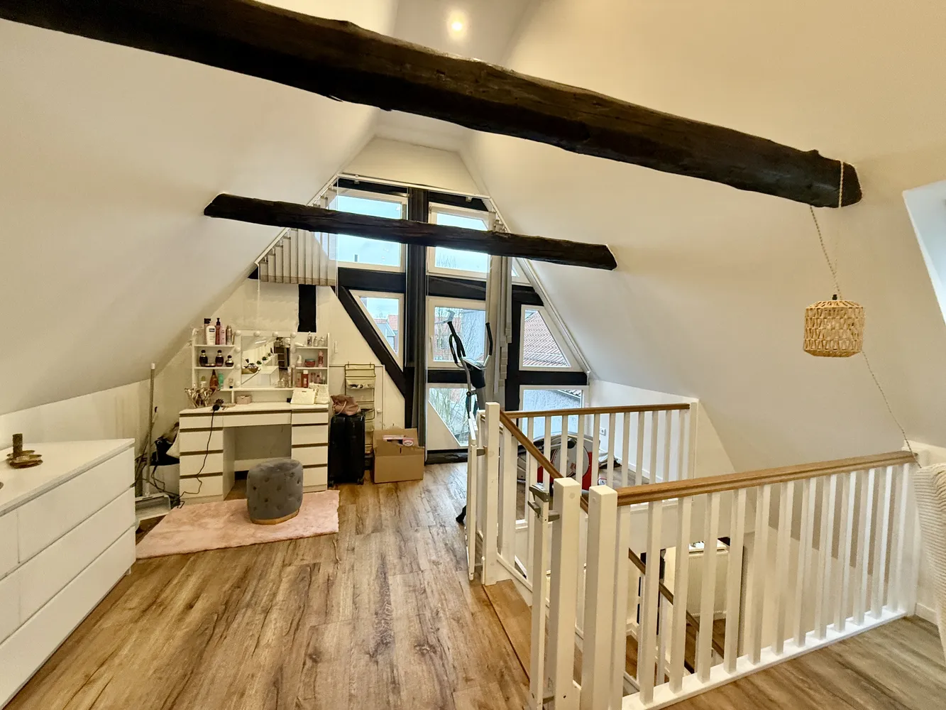 8 Zimmer Wohnung mit 198 m² in Uelzen – Bild 7