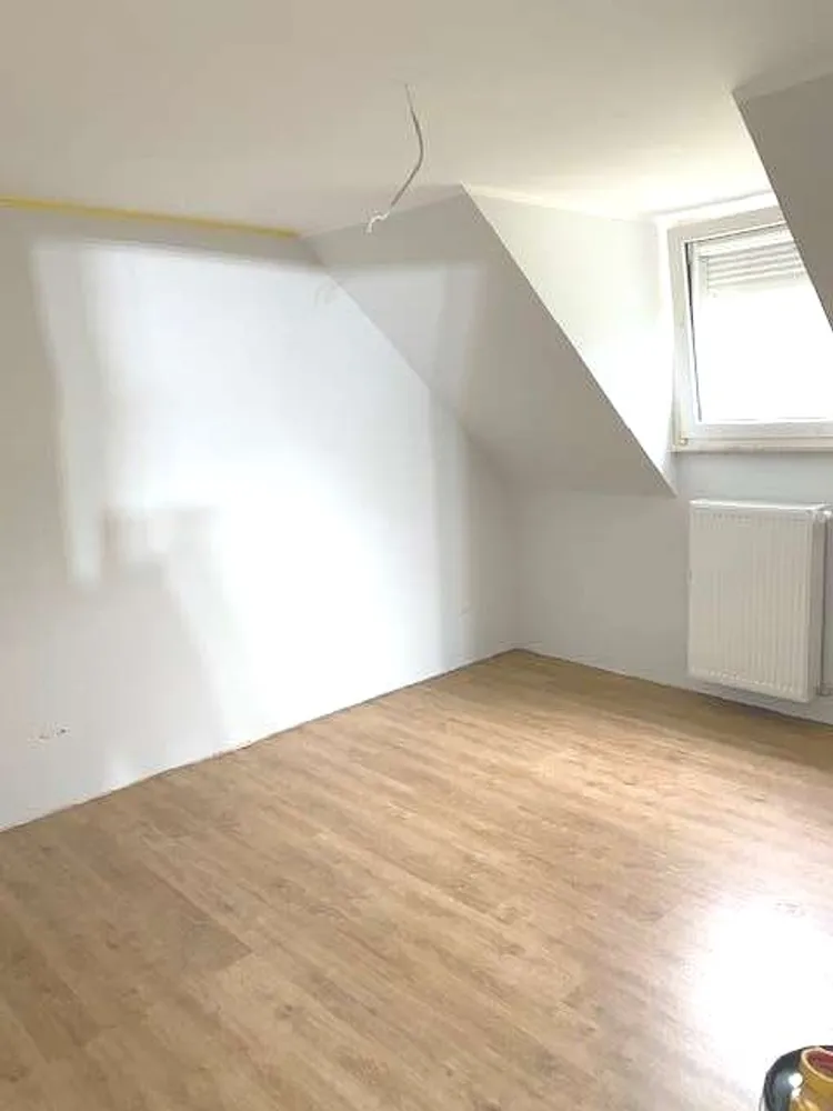 4 Zimmer Wohnung mit 76 m² in Essen – Bild 2
