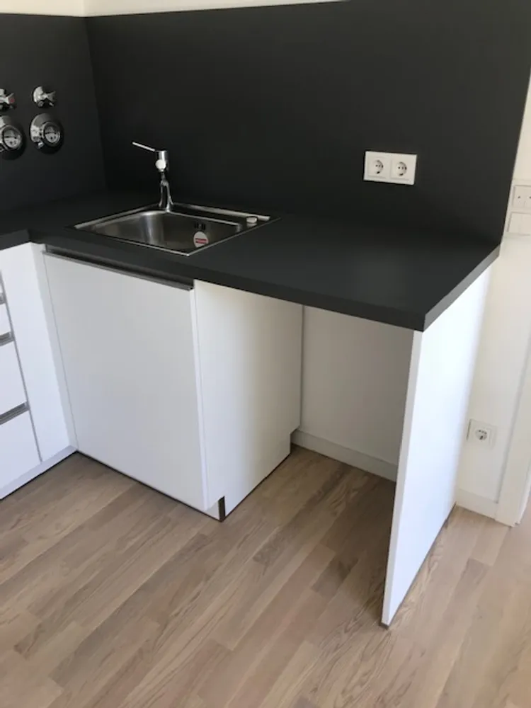 2 Zimmer Wohnung mit 81 m² in Berlin – Bild 10