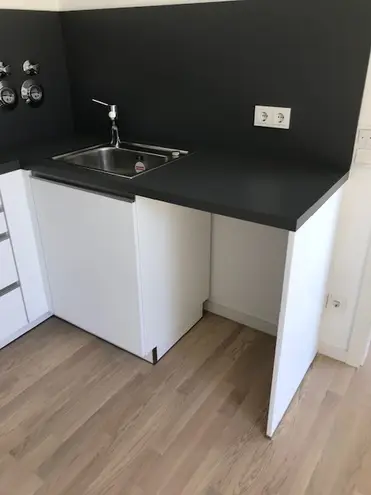2 Zimmer Wohnung mit 81 m² in Berlin – Bild 10