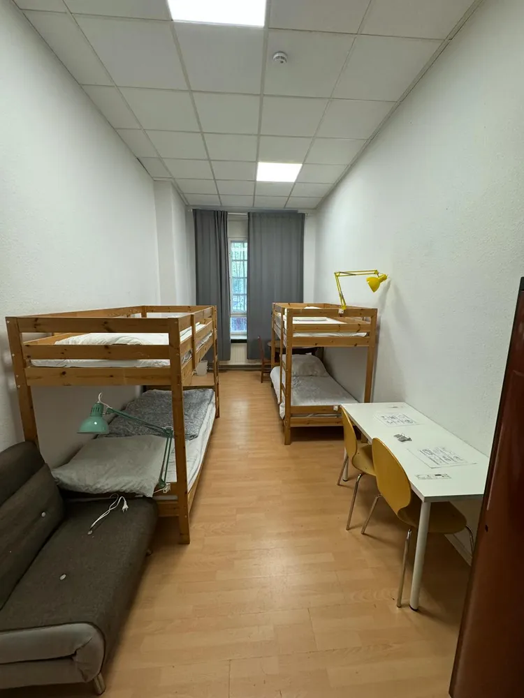 Shared room with 14 m² in Berlin – Photo 4