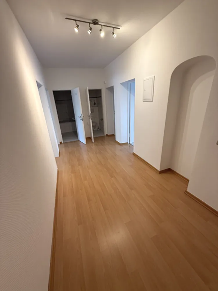 7 Zimmer Wohnung mit 178 m² in Mannheim – Bild 6