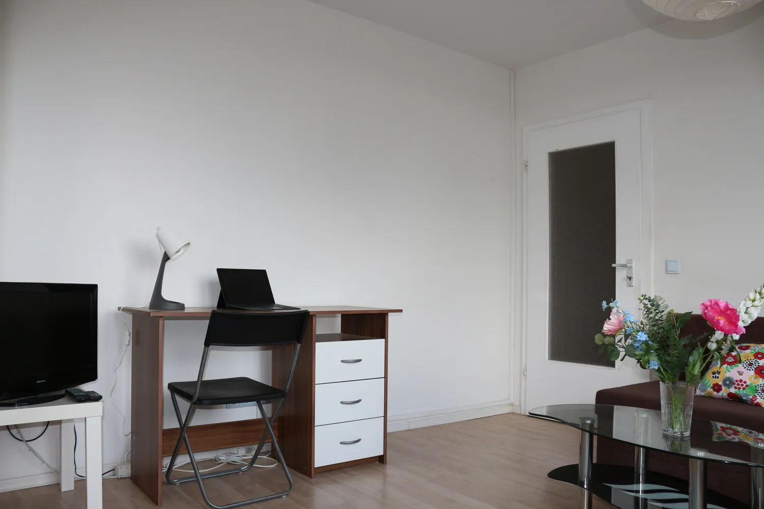 1 room apartment with 25 m² in Cologne – Photo 12