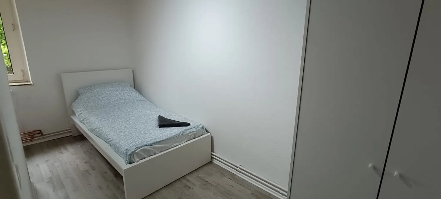 Shared room with 8 m² in Bochum – Photo 1