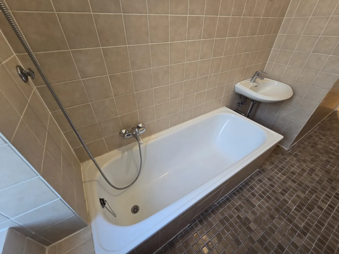 2 Zimmer Wohnung mit 65 m² in Berlin – Bild 9