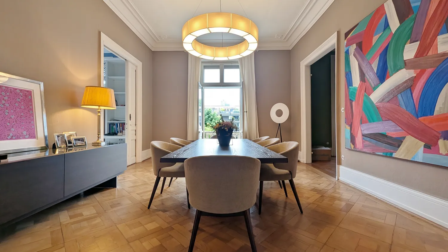 6 Zimmer Wohnung mit 250 m² in Frankfurt am Main – Bild 4