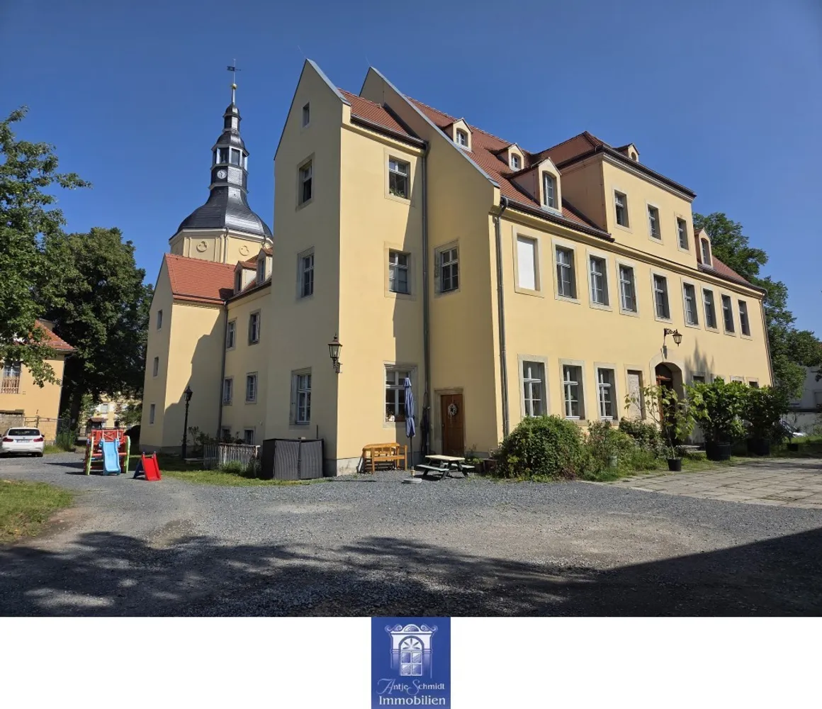 4 Zimmer Wohnung mit 124 m² in Pirna – Bild 2