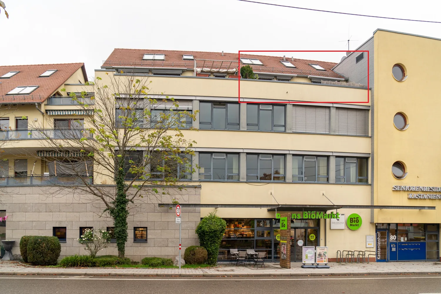 4 Zimmer Wohnung mit 83 m² in Stuttgart – Bild 1