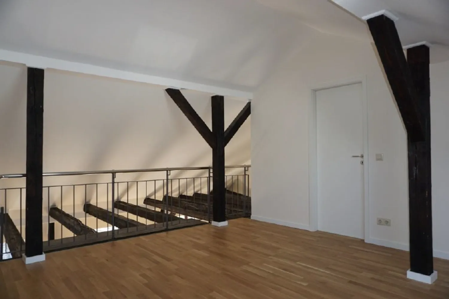 4 Zimmer Wohnung mit 152 m² in Dresden – Bild 12