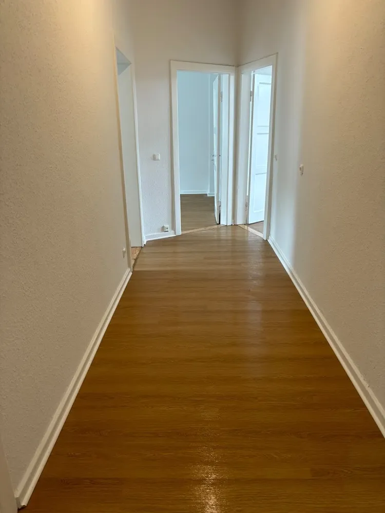 2 Zimmer Wohnung mit 67 m² in Kiel – Bild 2