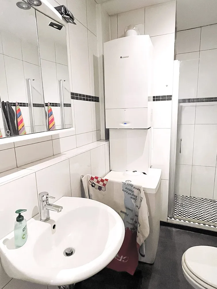 4 Zimmer Wohnung mit 19 m² in Hof – Bild 1