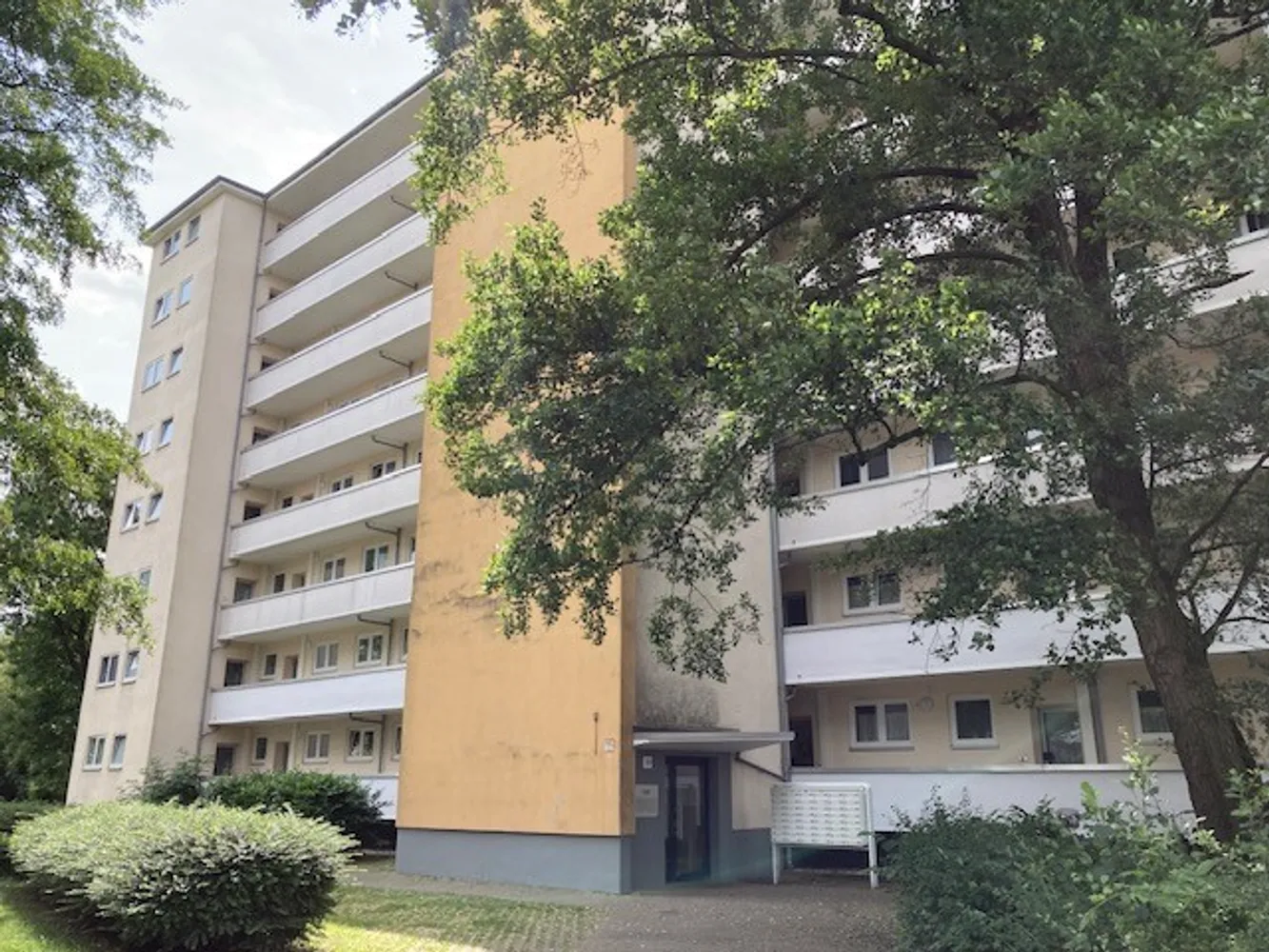 2 Zimmer Wohnung mit 58 m² in Neuss – Bild 1