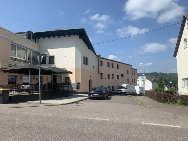 3 room apartment with 132 m² in Saarbrücken – Photo 4