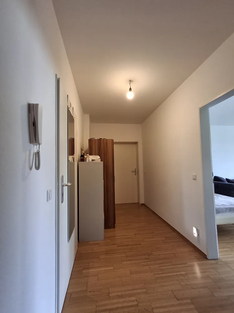 2 Zimmer Wohnung mit 86 m² in Bonn – Bild 2