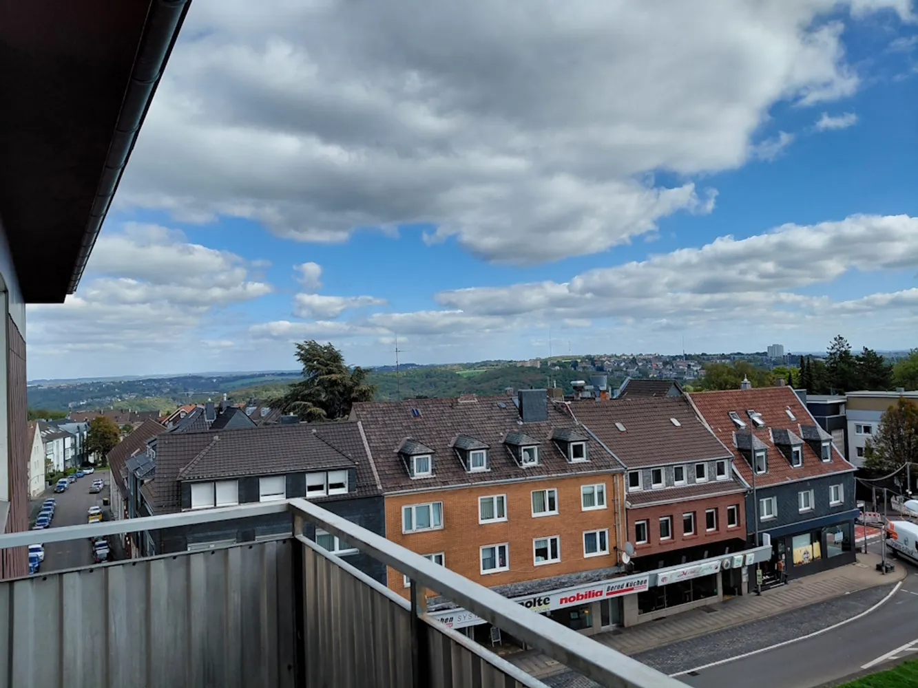 2 Zimmer Wohnung mit 70 m² in Remscheid – Bild 2