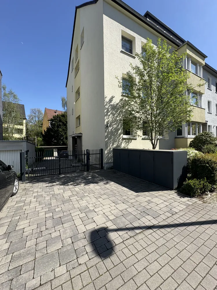 2 Zimmer Wohnung mit 70 m² in Essen – Bild 2
